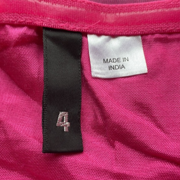 H&M DRESS - Picture 2 of 4